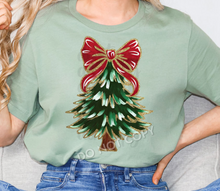 Load image into Gallery viewer, Green Christmas Tree