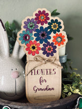 Load image into Gallery viewer, Flower Holder