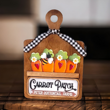 Load image into Gallery viewer, Breadboard with Interchangeable Holiday Inserts