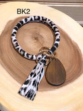 Load image into Gallery viewer, Bangle