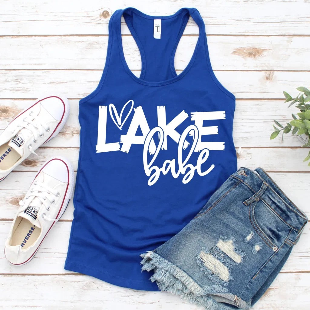 Lake babe
